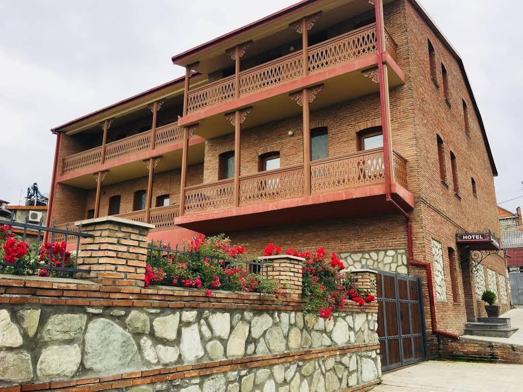 Hotel Sweet Home Telavi Kültér fotó