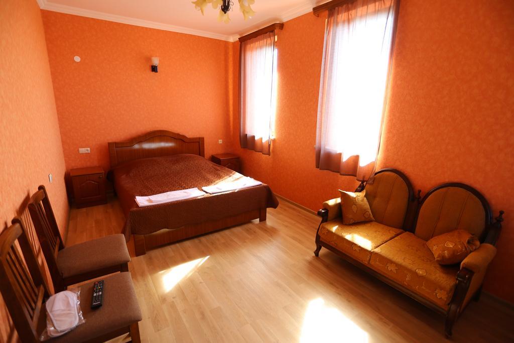 Hotel Sweet Home Telavi Szoba fotó