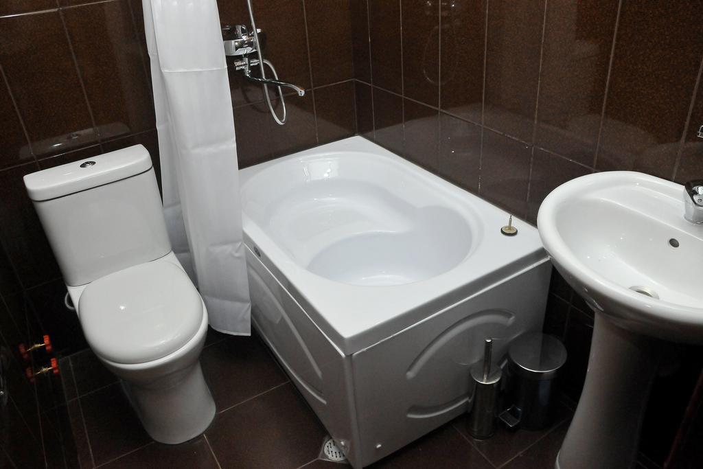 Hotel Sweet Home Telavi Szoba fotó